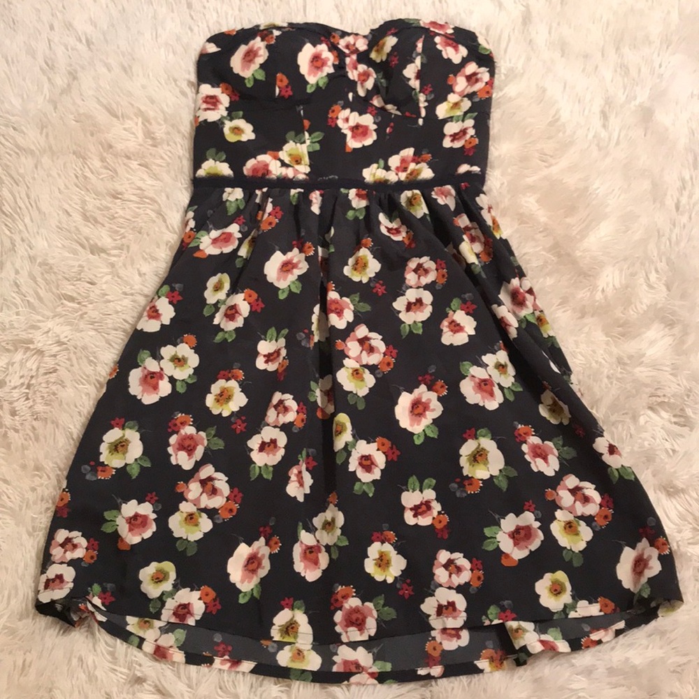 American Eagle strapless floral dress